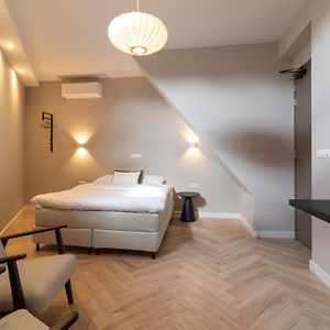 Kamer met een King Size Bed